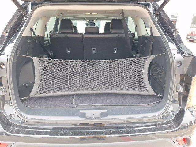 used 2022 Toyota Highlander car, priced at $36,998