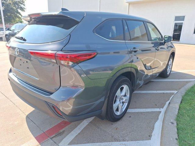 used 2023 Toyota Highlander car, priced at $36,998