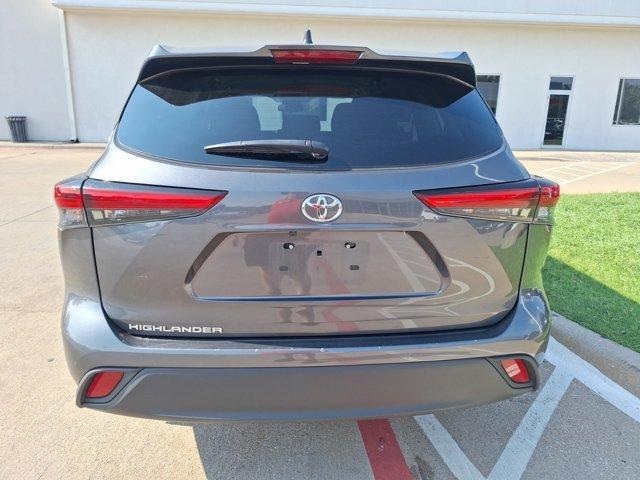 used 2023 Toyota Highlander car, priced at $36,998