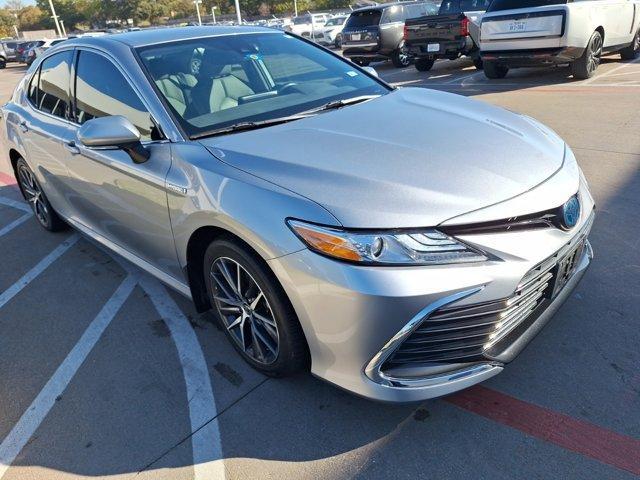 used 2021 Toyota Camry Hybrid car, priced at $28,673