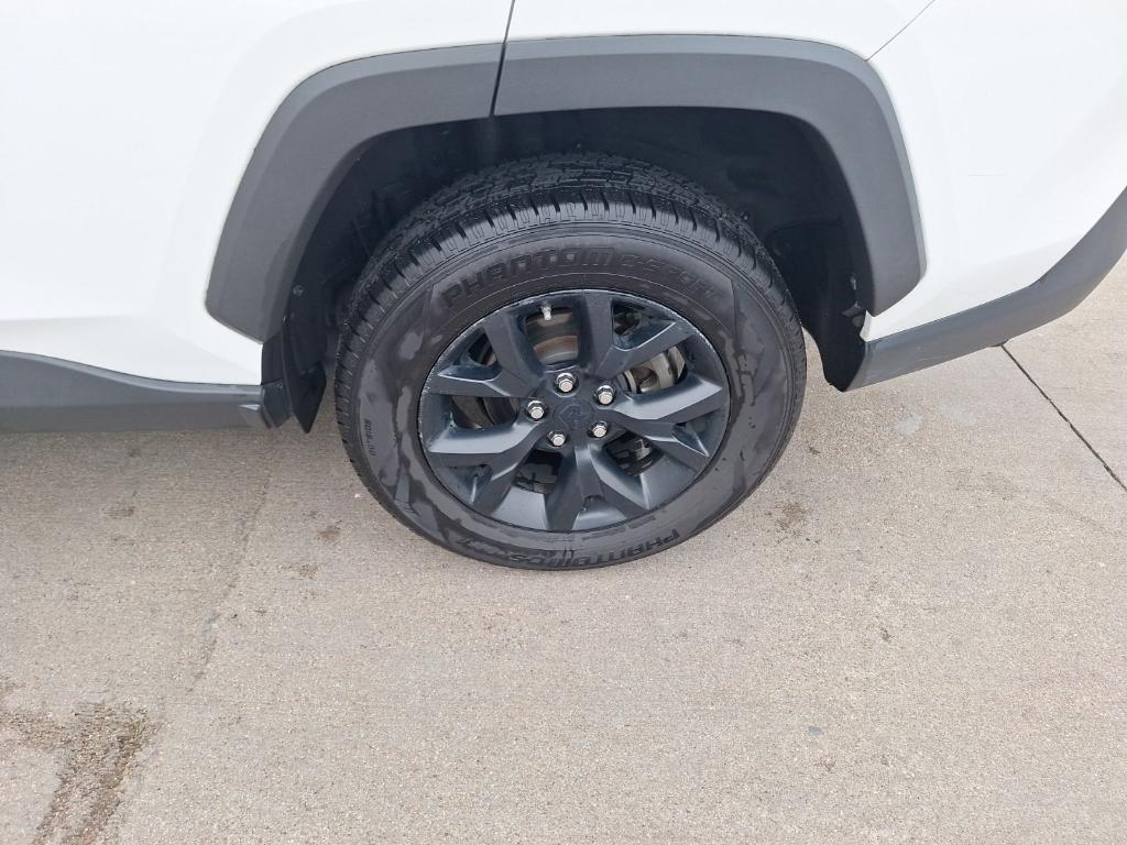 used 2021 Toyota RAV4 car, priced at $29,212