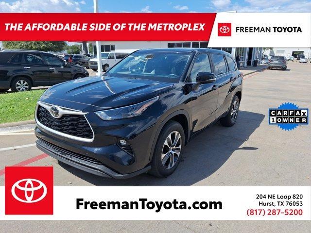 used 2023 Toyota Highlander car, priced at $34,727