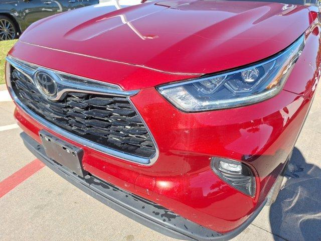 used 2023 Toyota Highlander car, priced at $44,774