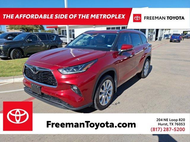 used 2023 Toyota Highlander car, priced at $44,774