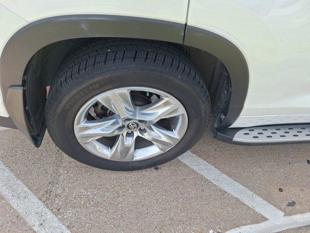 used 2019 Toyota Highlander car, priced at $26,998