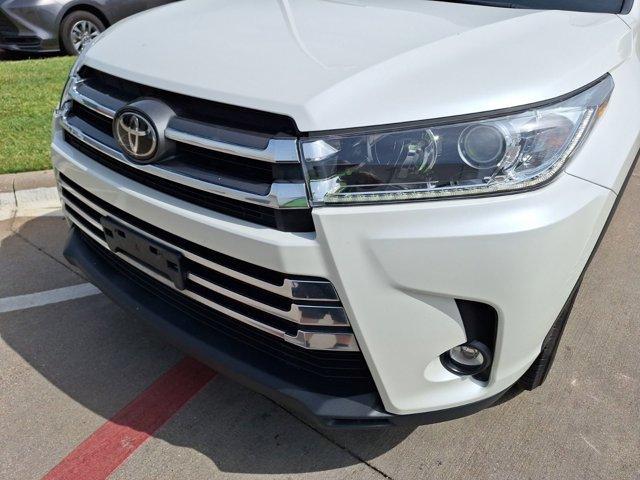 used 2019 Toyota Highlander car, priced at $26,998