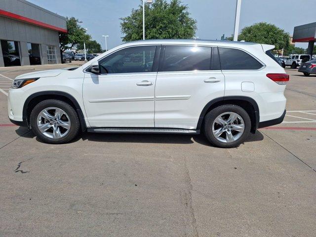 used 2019 Toyota Highlander car, priced at $26,998