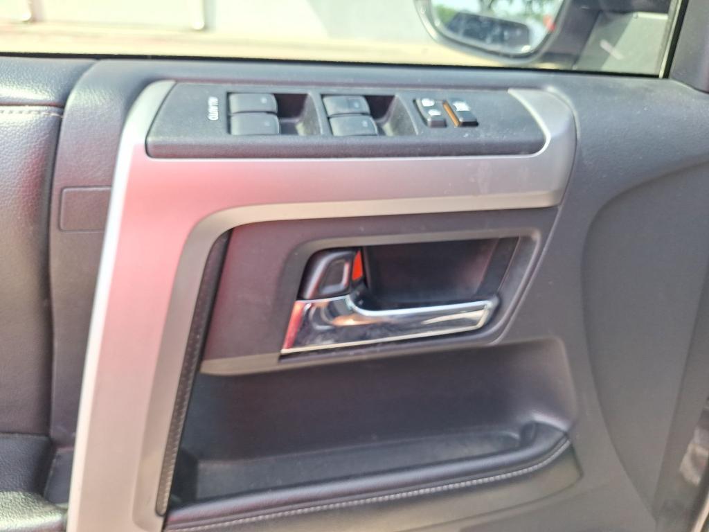 used 2014 Toyota 4Runner car, priced at $22,998
