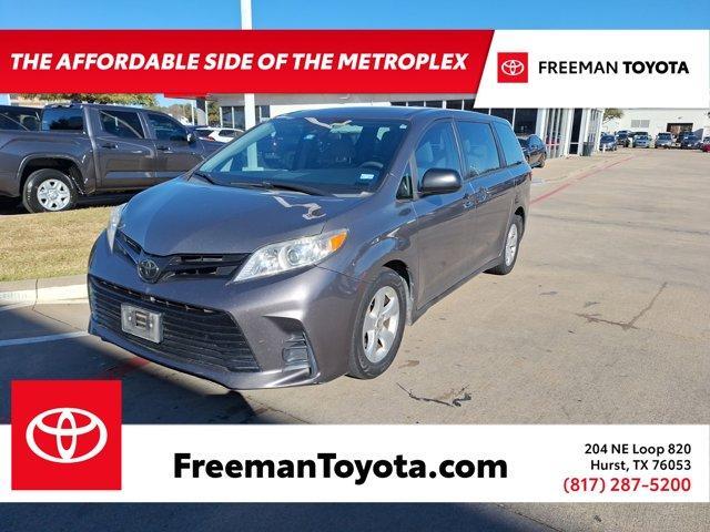 used 2018 Toyota Sienna car, priced at $19,174