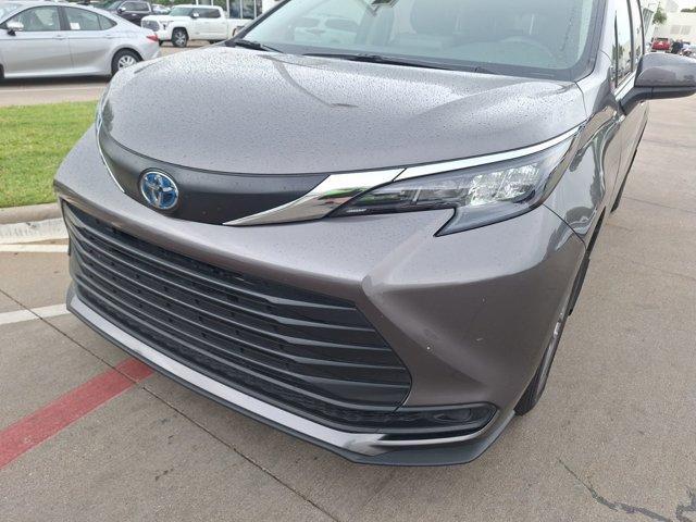 used 2024 Toyota Sienna car, priced at $39,759