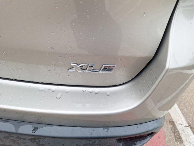 used 2015 Toyota Highlander car, priced at $16,298