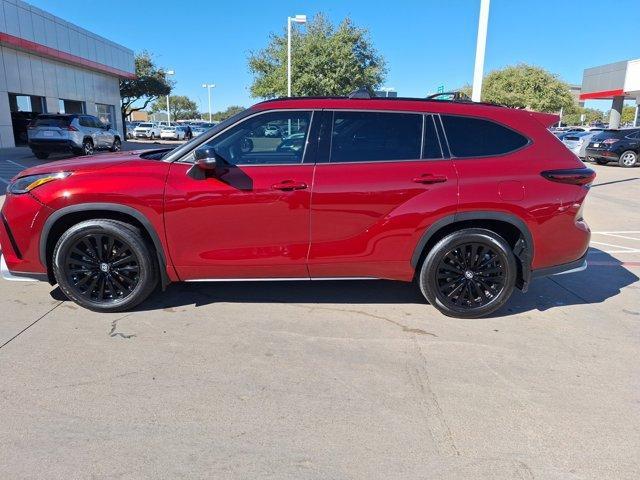 used 2024 Toyota Highlander car, priced at $45,995