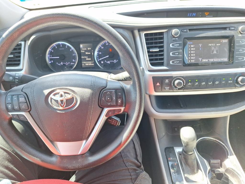 used 2018 Toyota Highlander car, priced at $19,998