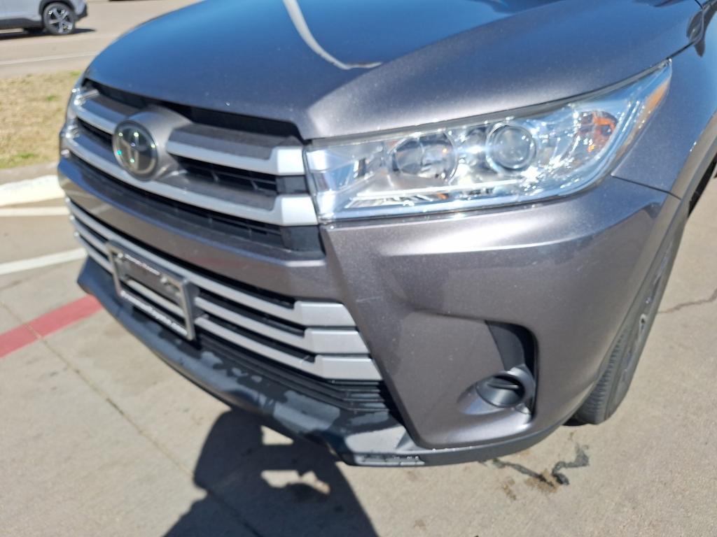 used 2018 Toyota Highlander car, priced at $19,998