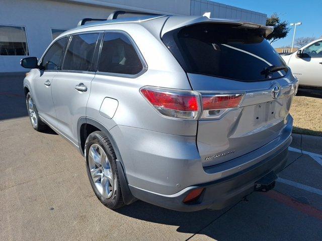 used 2016 Toyota Highlander car, priced at $21,894