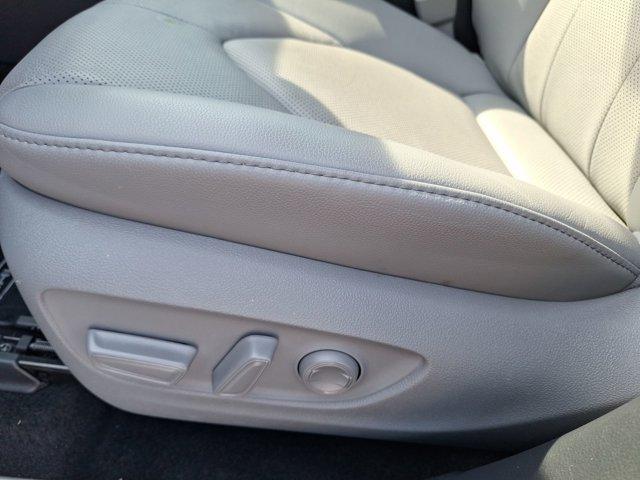 used 2024 Toyota Highlander car, priced at $51,486