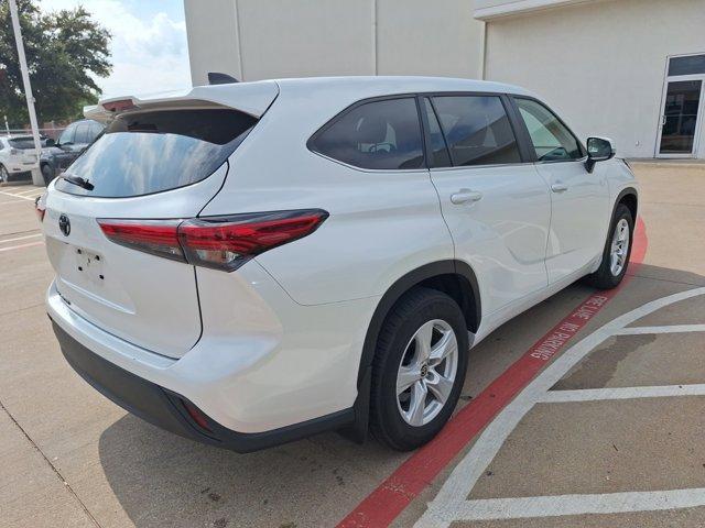 used 2023 Toyota Highlander car, priced at $33,307