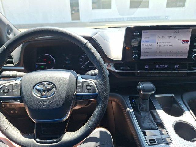 used 2022 Toyota Sienna car, priced at $40,274
