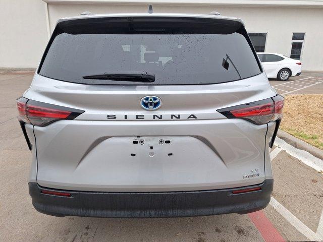 used 2021 Toyota Sienna car, priced at $35,274