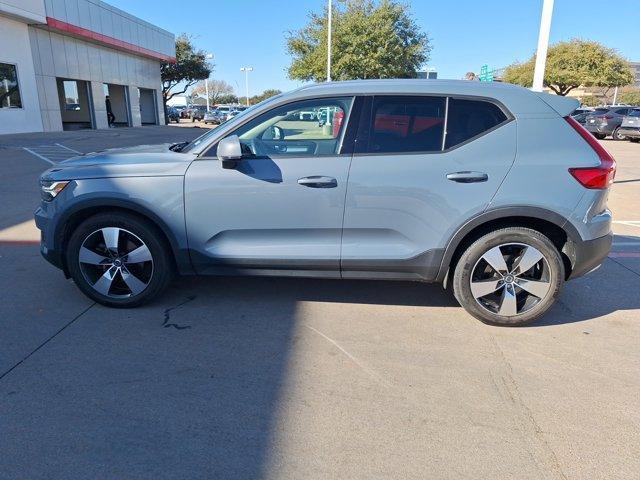 used 2020 Volvo XC40 car, priced at $26,274