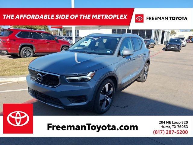 used 2020 Volvo XC40 car, priced at $24,278