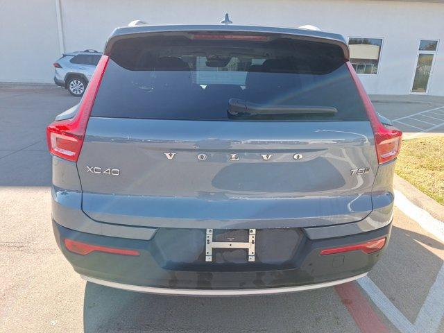 used 2020 Volvo XC40 car, priced at $26,274