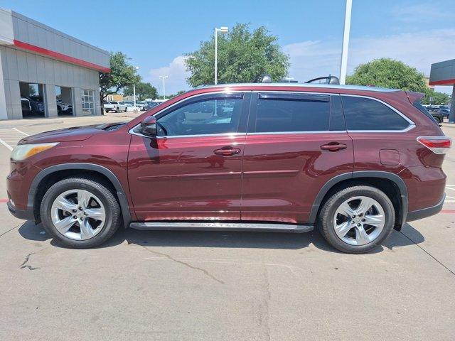 used 2015 Toyota Highlander car, priced at $14,437