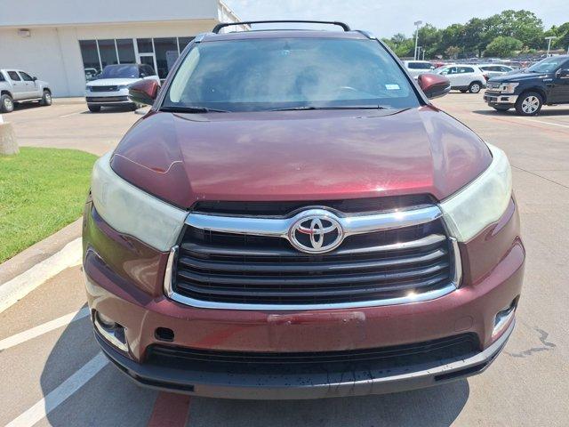 used 2015 Toyota Highlander car, priced at $14,437