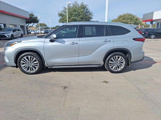 used 2023 Toyota Highlander car, priced at $42,990