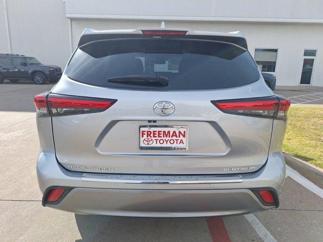 used 2023 Toyota Highlander car, priced at $42,990