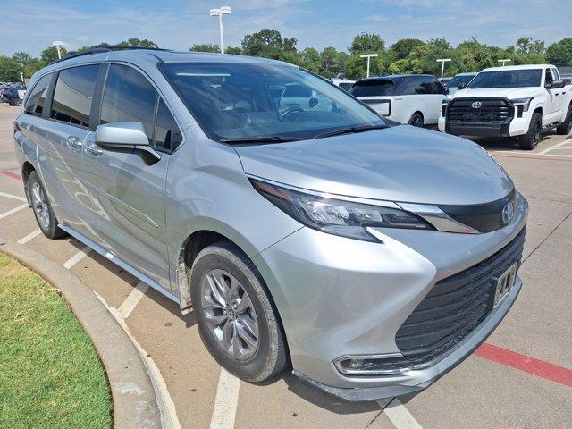 used 2024 Toyota Sienna car, priced at $43,998