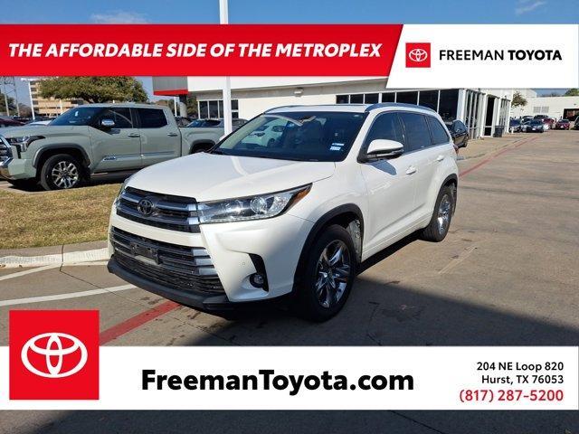 used 2019 Toyota Highlander car, priced at $26,991