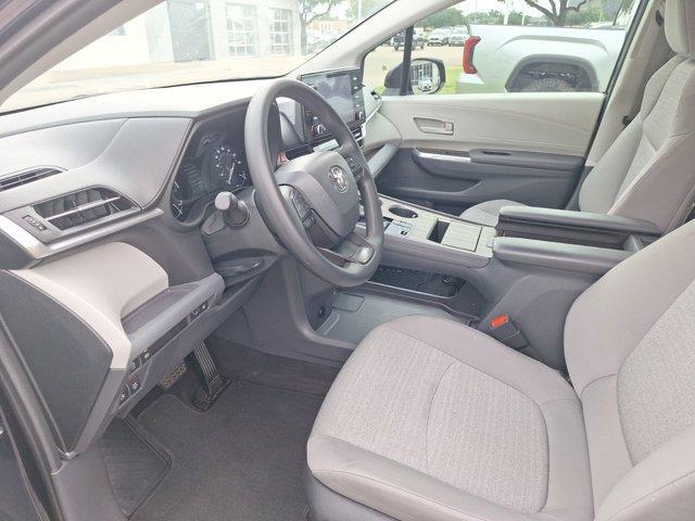 used 2023 Toyota Sienna car, priced at $41,498