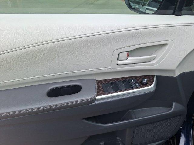 used 2023 Toyota Sienna car, priced at $41,498