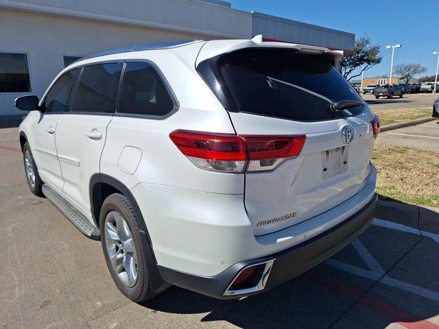 used 2019 Toyota Highlander car, priced at $25,774