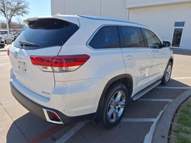 used 2019 Toyota Highlander car, priced at $25,774