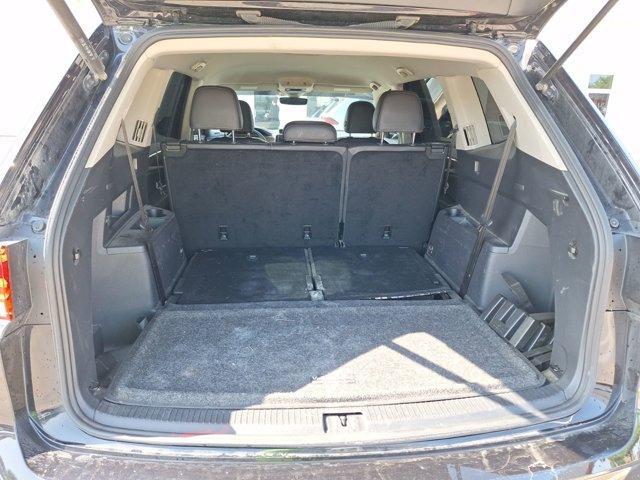 used 2024 Volkswagen Atlas car, priced at $30,998