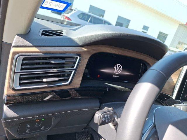 used 2024 Volkswagen Atlas car, priced at $30,998