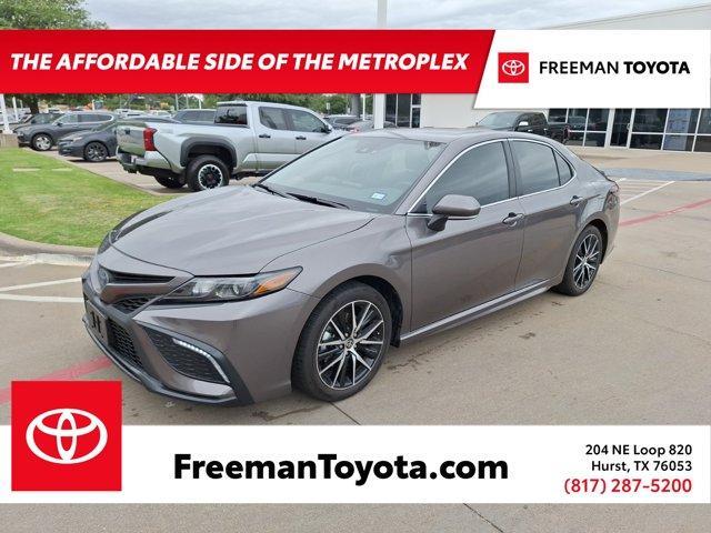 used 2024 Toyota Camry Hybrid car, priced at $31,874