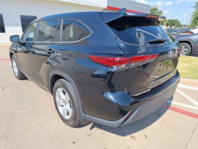 used 2023 Toyota Highlander car, priced at $34,998