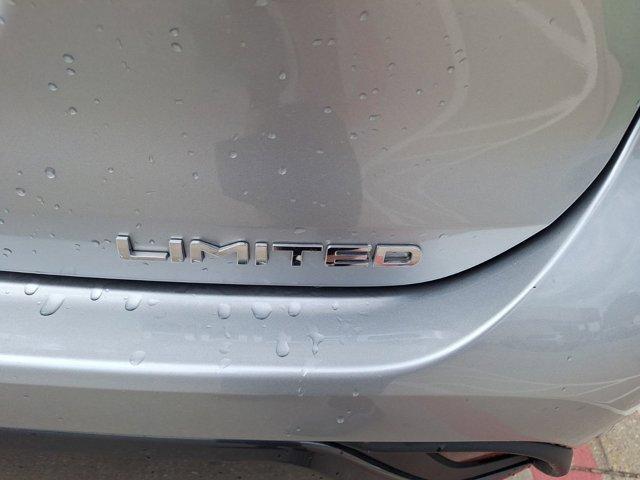 used 2022 Toyota Highlander Hybrid car, priced at $43,998