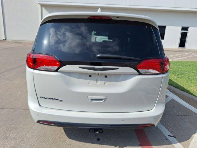 used 2019 Chrysler Pacifica car, priced at $17,998