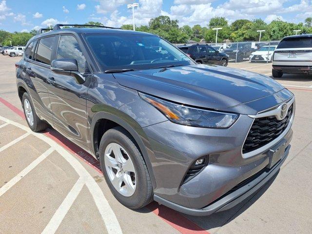 used 2023 Toyota Highlander car, priced at $32,698