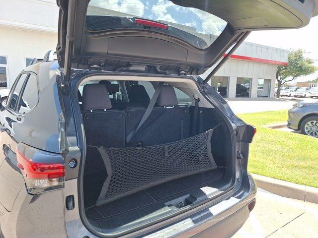 used 2023 Toyota Highlander car, priced at $32,698