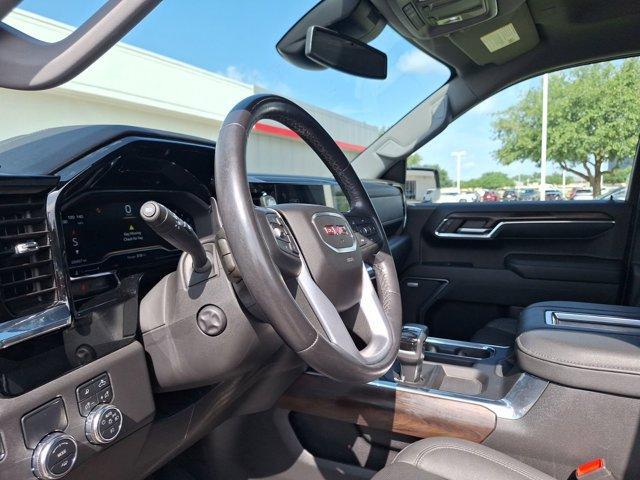 used 2022 GMC Sierra 1500 car, priced at $45,998
