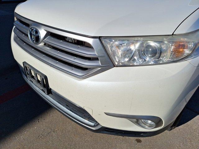 used 2012 Toyota Highlander car, priced at $8,770