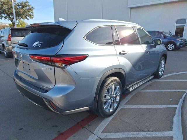 used 2022 Toyota Highlander Hybrid car, priced at $43,774