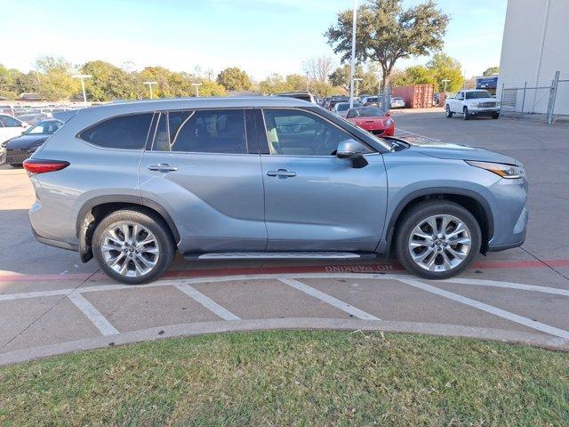 used 2022 Toyota Highlander Hybrid car, priced at $43,774