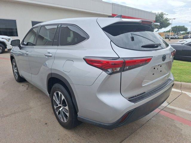 used 2022 Toyota Highlander car, priced at $30,613