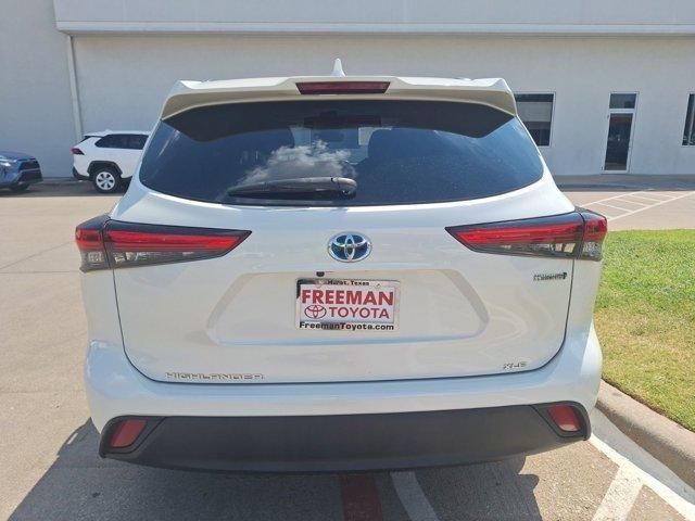 used 2021 Toyota Highlander Hybrid car, priced at $34,560